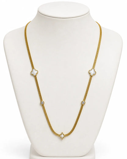Clover Glow necklace
