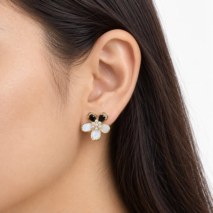 Black Daisy Studs