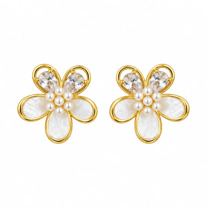 White Daisy Studs