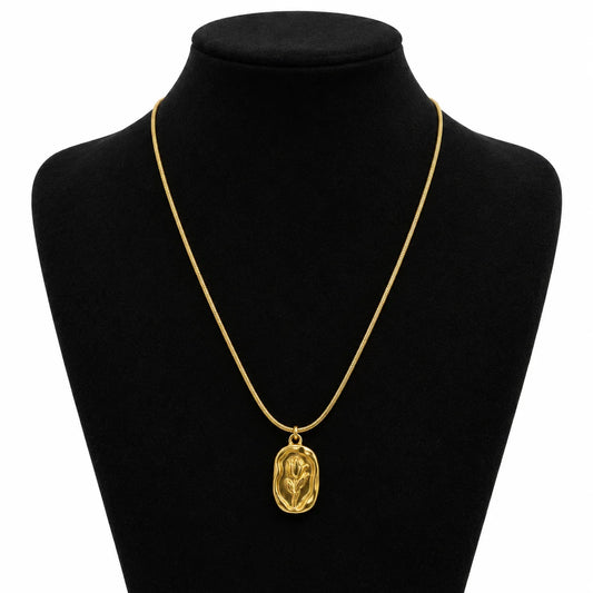 Elara Necklace