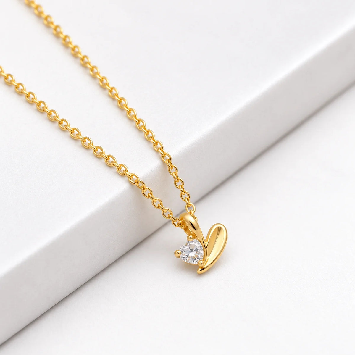 Stoned Heart Necklace - Gold